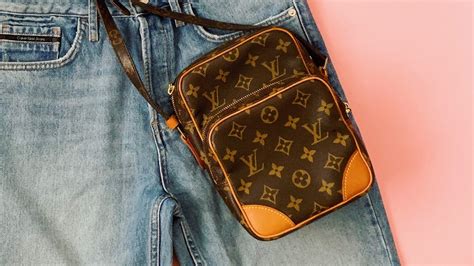 Hogyan kell kiejteni louis vuitton 